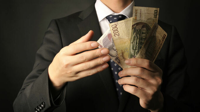 FX投資の迅速な判断に役立つ「為替変動」の様々な法則