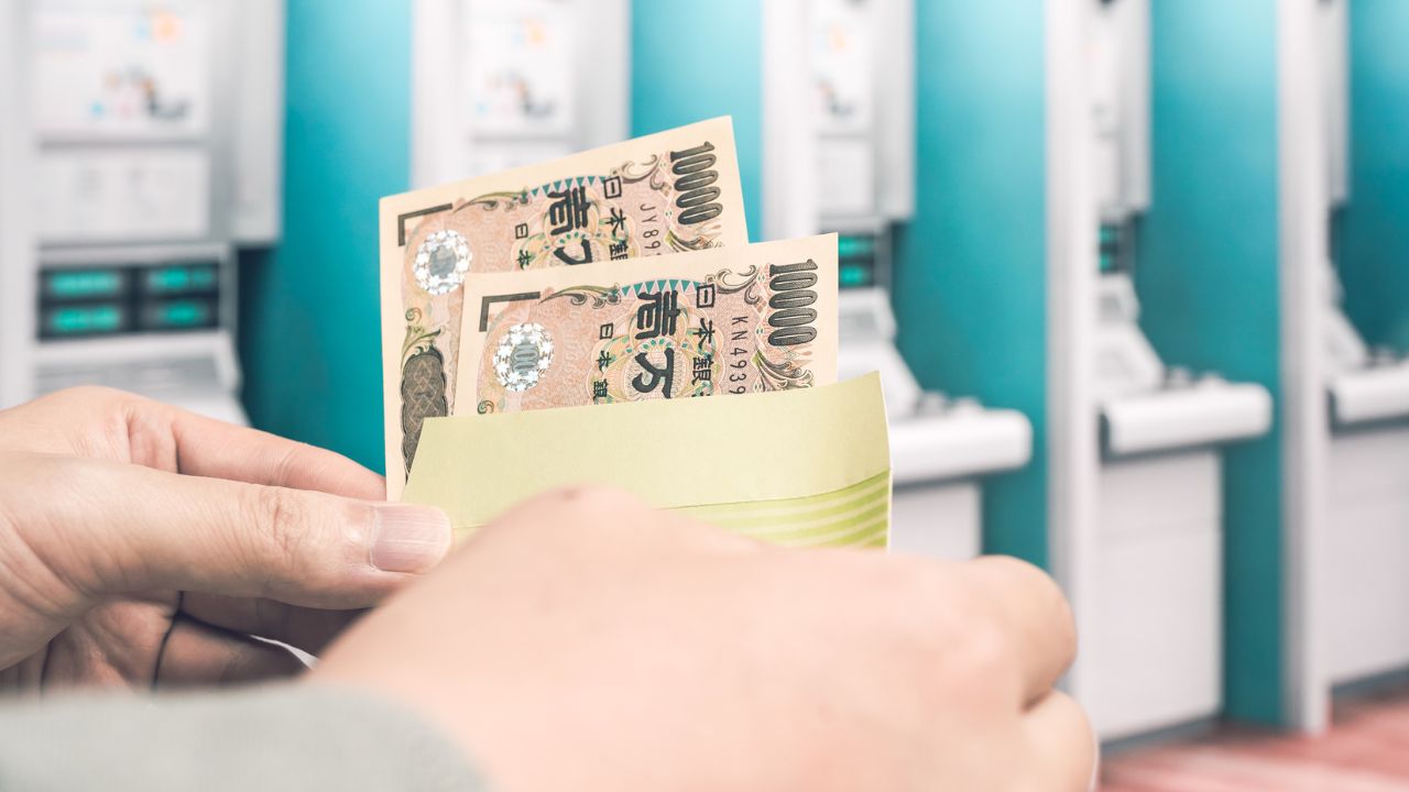 “人材争奪戦”の切り札? 入社前に数百万円のお祝い金…「サインアップボーナス」の実態と落とし穴【人材のプロが助言】