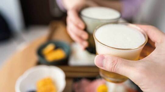 大酒飲みが知っておくべき「深酒と認知症」の恐ろしい関係
