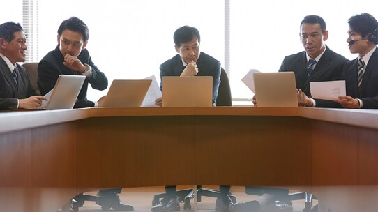 日本の社長は平均年齢60.5歳だが…世界有数の運用会社が注目する「取締役会の年齢層」と「株価」のふしぎな相関【アライアンス・バーンスタインが解説】