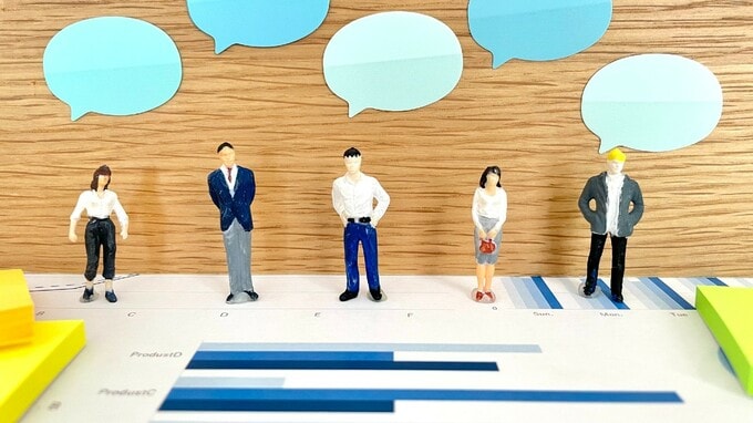 「高級品の購入は有名店」「旅先の食事はチェーン店」…それぞれの選択を促す〈共通の思考〉とは？【経済評論家が解説】