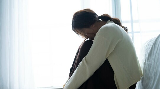 秋口の憂鬱な気分、ありませんか?「季節性うつ」を改善する生活習慣とは?