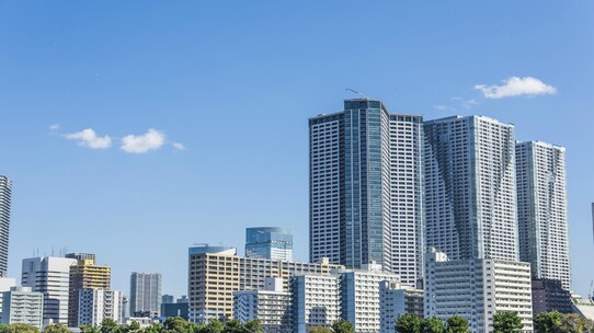 旧耐震建築建て替え促す 過去の遺産が役立つ?