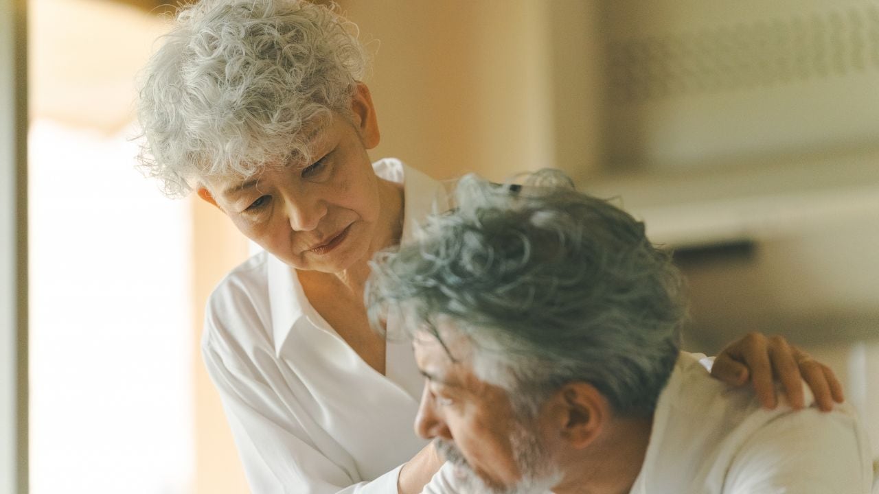 「長生きが怖い」貯金3,000万円・年金月28万円でも揺らぐ70代夫婦の老後…最新統計が示す「中間層」の現実