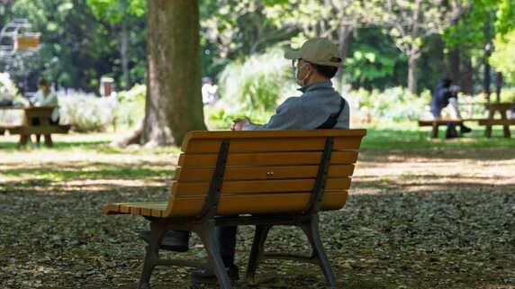 「孫にも会わせてもらえないなんて…」〈元エリートサラリーマン・資産8,000万円〉82歳男性が“孤独すぎる老後”に涙したワケ