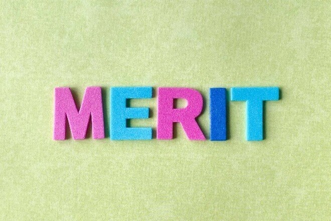 （画像：PIXTA）