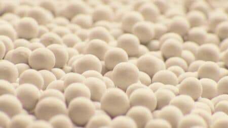 ゼオライトビーズ