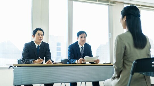 なぜこんな人材を雇ったのか…入社後のミスマッチを防ぐ「採用面談」確認すべき2つの評価軸