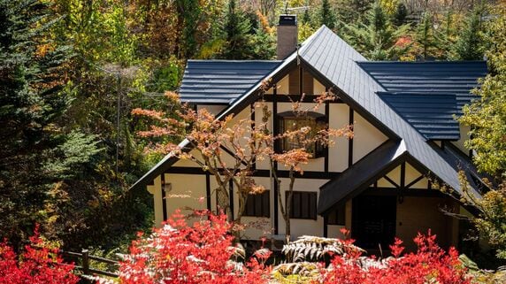 やっぱり東京が一番だった…10年間妄信した「軽井沢移住」の失策。年金22万円のお金持ち老夫婦が「1億円の終の棲家」を捨て、帰京した理由【FPが解説】