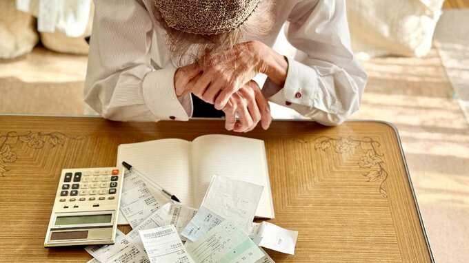 総資産4,800万円・年金月29万円の65歳元会社員、退職直後は「勝ち組老後」と実感も…わずか4年で直面した〈老後資金の危機〉
