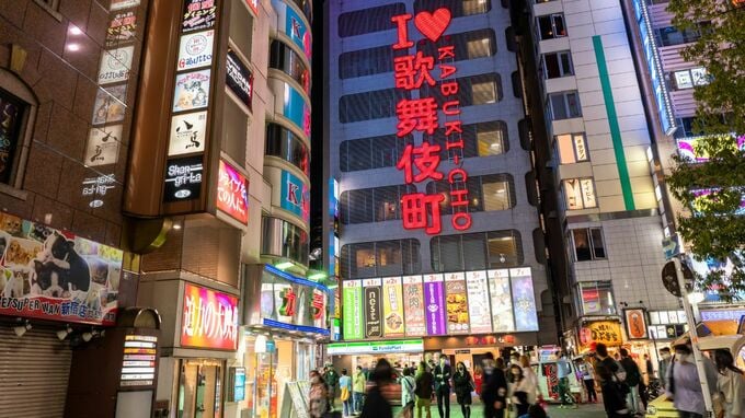 失ったお金は2,000万円…大金を稼ぐ20代女性が新宿でホームレス生活をしている理由【Z世代ネオホームレスの実態】