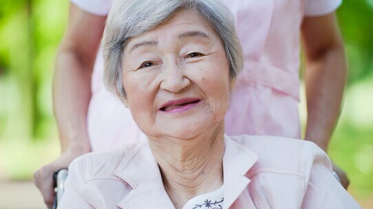ラクで万歳!「リハビリをしろ」と言えなくなった母親の一言