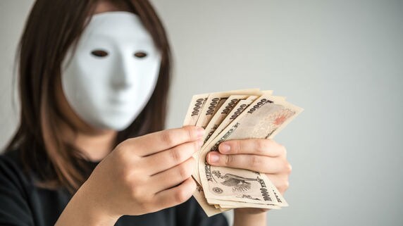コンサル料を取って自身の物件を押し売り!? 有名大家の悪質手口
