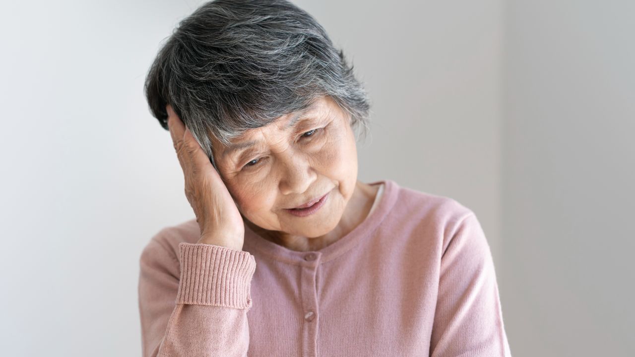 「もう帰ってくるなと言いました」…〈年金月17万円〉79歳母、お盆帰省後の51歳長男に「絶縁宣言」のワケ