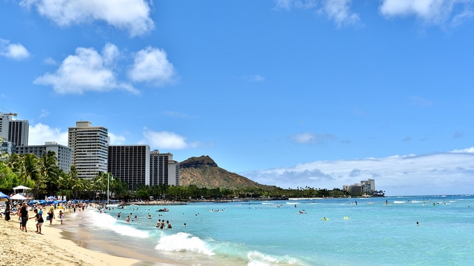 ボトルキープに学ぶ人生でトクするお金のしくみとは？「お茶っぱ3回使い回し」芸人がFP1級にたどり着いたワケ【サバンナ八木×東大式YouTuber】