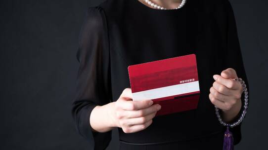 自営業の夫、逝去…残された専業主婦妻、「遺族年金額」に戦慄【税理士が解説】
