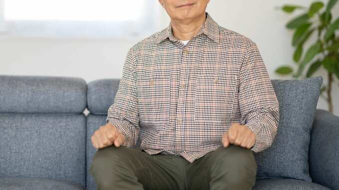 「ずっと質素に暮らしてきたんだ」年金12万円・70歳独身男性、実は〈株式配当だけで月150万円〉の隠し資産