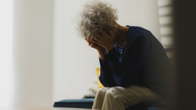 「夕飯、今日もお願いできる？」娘からのメールに言えなかったひと言…〈年金月18万円・72歳女性〉孫の世話が“楽しみ”ではなくなった日