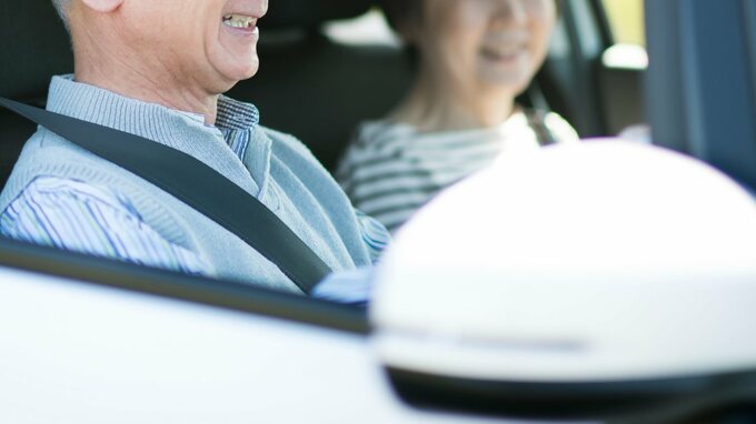 「助手席で黙り込むしかありませんでした」60歳専業主婦、夫との外出で気づいた“決定的な違和感”