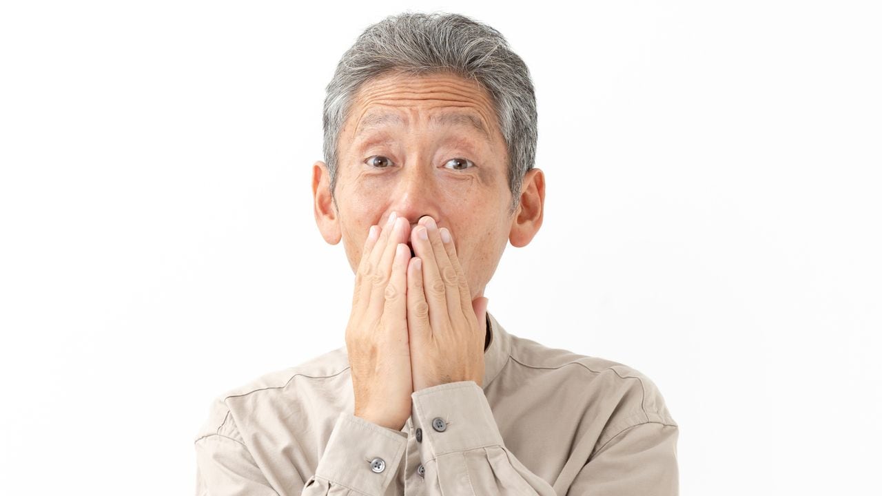 繰下げでまさかの展開…年金月34万円に喜んだ72歳男性、病院の受付で知った「衝撃の真実」