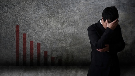 なぜ、こんなことに…（※画像はイメージです／PIXTA）