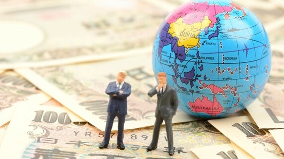 若年〜中年層の富裕層の約2割、重税感・社会保障の不安感から「海外移住」本格検討か…圧倒的な人気は「アジア・オセアニア」