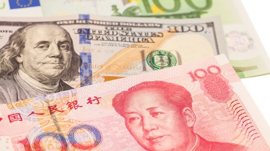 人民元の影響力増大?プーチンの後押しで進む基軸通貨化の野望