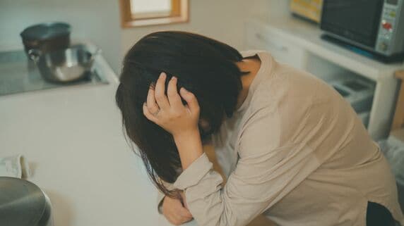 お前は本当にすごい、ありがとう…優しい夫の言葉が呪縛に。「300万円の借金」を抱え込んだ30代“真面目な主婦”の孤独