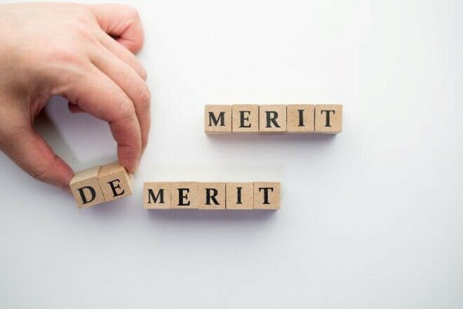 （画像：PIXTA）