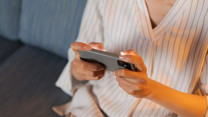 スマホゲームはなぜ「基本無料」なのか？実は「95％が無課金勢でも赤字にならない」驚愕理由