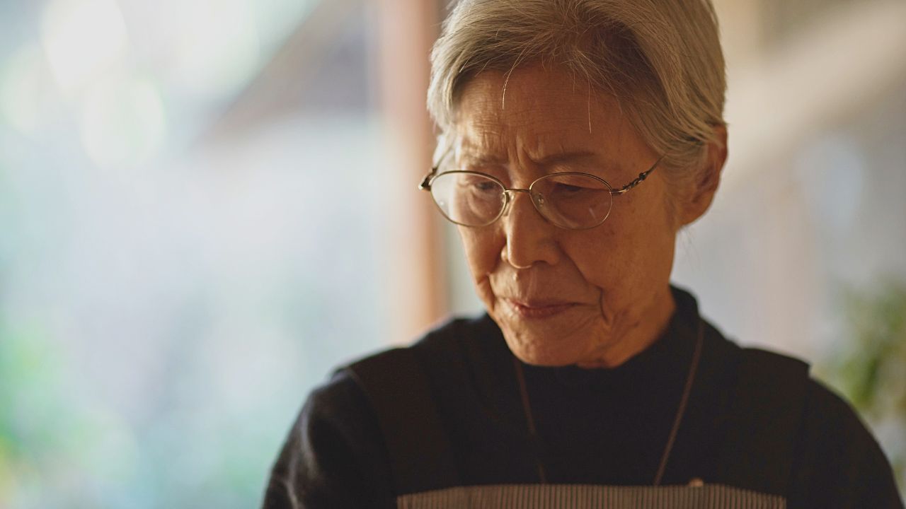 悔しい…〈月31万円〉72歳で亡くなった夫の年金がわずか〈月5万円〉に。70歳妻「遺族年金」の冷酷な現実に絶句