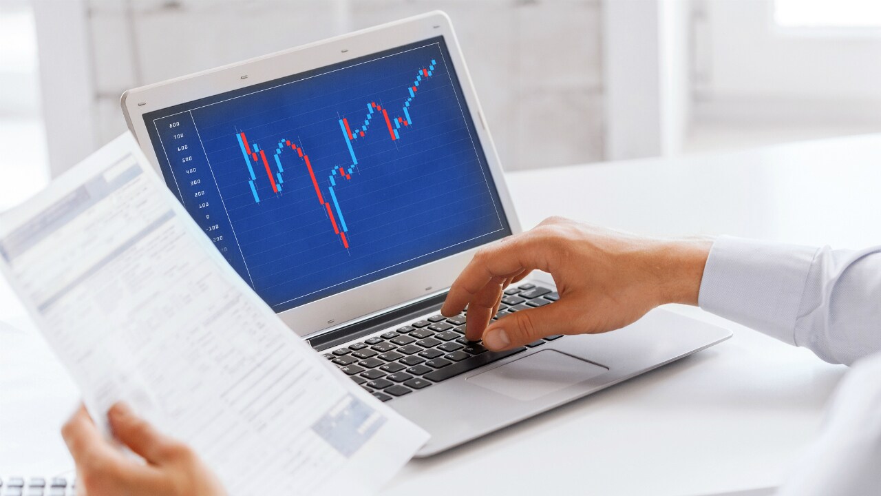 資金量に応じた注文数が自動計算できるトラッキングトレード