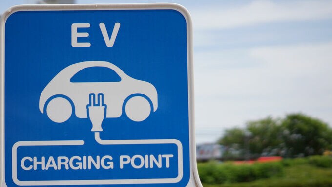 豊田織機、EV用電池参入 創始者・佐吉氏構想再び 意外な新規参入？