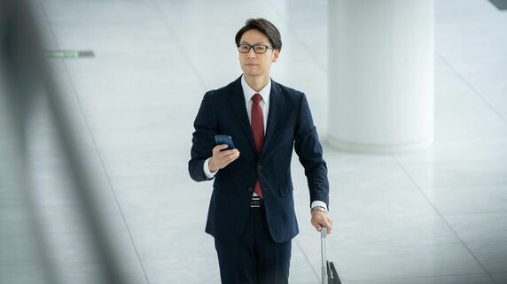 ロンドン駐在中にフィーバーした38歳夫。妻に見つかり、慰謝料沙汰へ…「とっとと別れたかった」強気な不倫相手から届いた〈恐怖の反論書〉の中身【弁護士が解説】