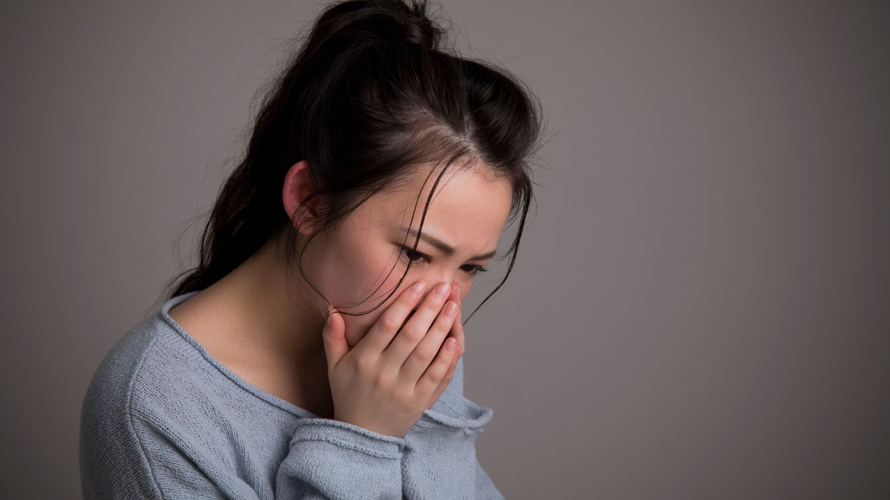 「私、幸せになれると思ってた…」年収2,000万円超・42歳の外資系エリートとタワマン生活を満喫する28歳女性、結婚わずか半年で実家に出戻りのワケ