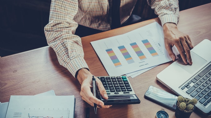 金融機関における「AML」のメリット・デメリット