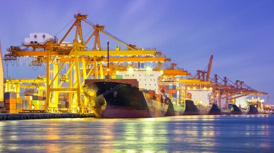 インドネシア経済:21年7~9月期の成長率は前年同期比+3.51%…成長率は2期連続のプラス成長も、感染再拡大に伴う行動規制強化の影響を受けて減速
