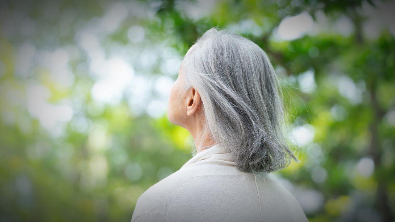 「娘に頭を下げるくらいなら、食べなくてもいい」〈年金月16万円〉82歳母の強がり。空の冷蔵庫を見た54歳娘の涙