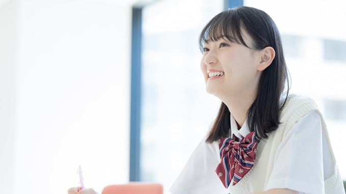 医学部英語が苦手な受験生に共通する特徴とは？この夏に〈最優先で〉取り組みたいこと【プロ講師が解説】