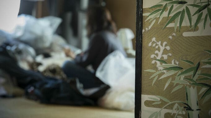 ゴミまみれ、変死体まで…老朽化マンションの恐ろしすぎる末路