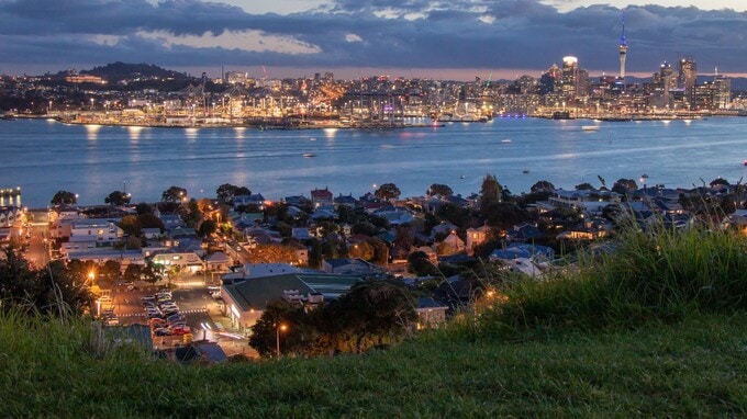 【事例紹介】最低落札価格150万NZドル→売買成立155万NZドル…NZ不動産の「オークション売り」は「やはりメリットが大きい」といえるワケ