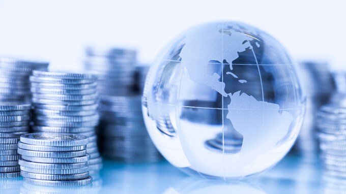 FOMC、正常化に向けた準備