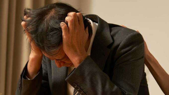 「給与が半分以下になるなんて…」年収750万円→300万円へ──59歳課長が凍りついた“再雇用通知”の中身