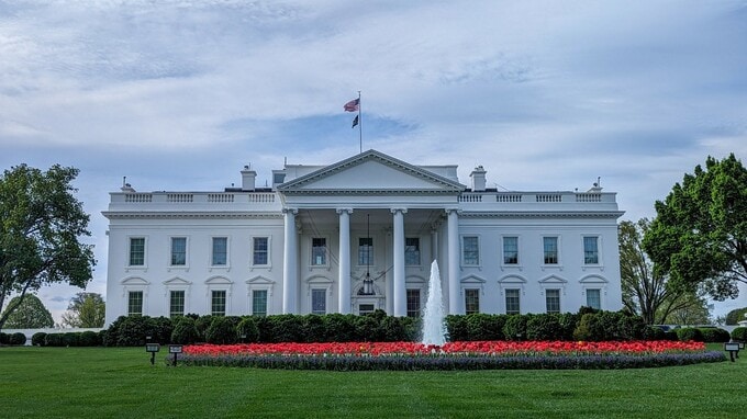 トランプ氏の「18億ドル基金」に全米騒然...税金で支持者を救済？司法と政治の境界線が問われる【国際税理士が解説】