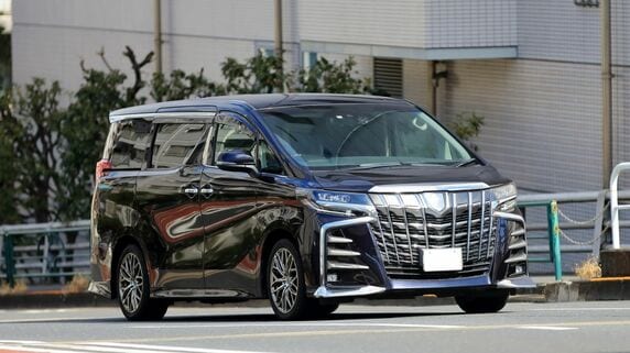 「残クレ」利用で憧れのアルファードオーナーに→過失ゼロの追突事故で家計崩壊…年収400万円台・35歳男性に渡された〈1枚の請求書〉【1級FPが「残価保証」の注意点を解説】