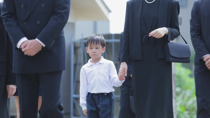 夫が逝去…妻が受け取れる「遺族年金」はいくら？ 子どもがいる場合、いない場合