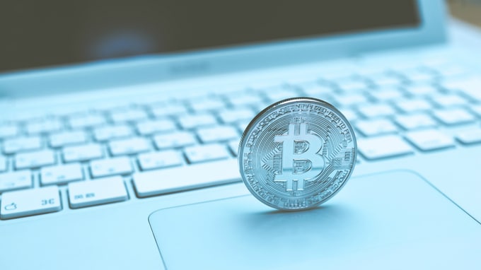 これから始める仮想通貨投資･･･最初に選ぶべき銘柄は？