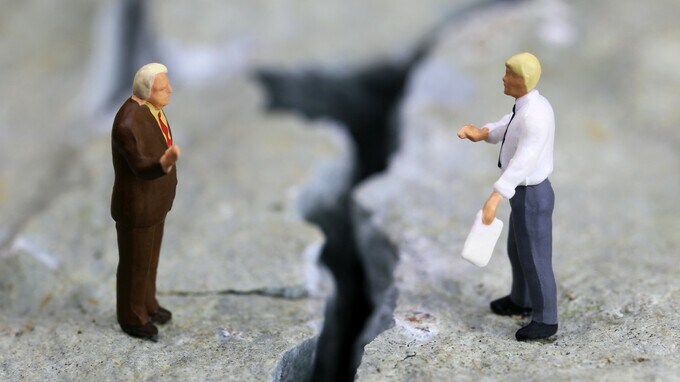 次男が60才で結婚！「新しい法定相続人」に遺言書の効力は？