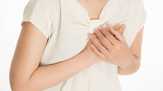 何もしていないのにドキドキする!それは不整脈が原因かも【専門医が解説】