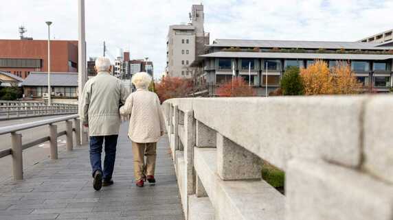 「老後資金、こんなに残す必要はなかった…」年金月23万円・貯金3,900万円の70代夫婦が語る〈堅実すぎた老後〉